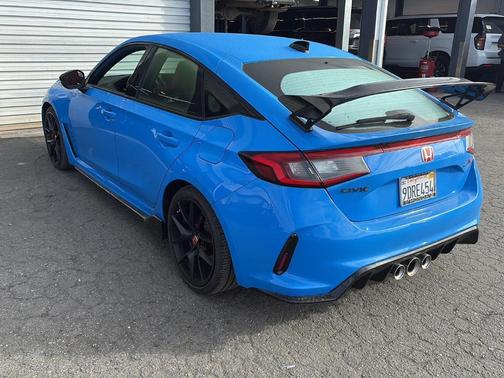 2023 Honda Civic Type R Base