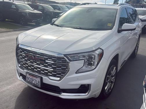 Summit White 2023 GMC Terrain Denali
