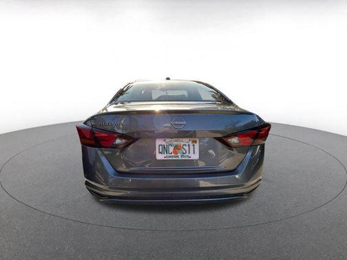 Gun Metallic 2025 Nissan Altima SV FWD