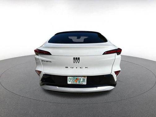 2025 Buick Envista Sport Touring FWD