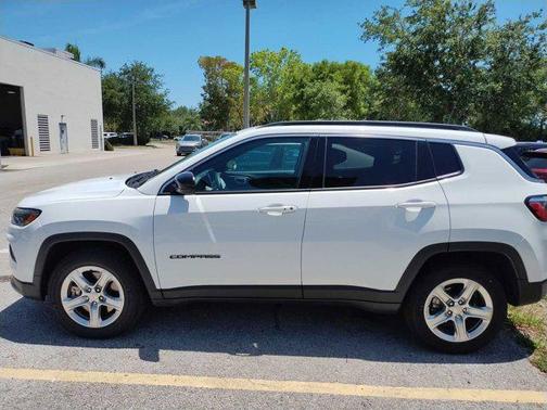 2023 Jeep Compass Latitude