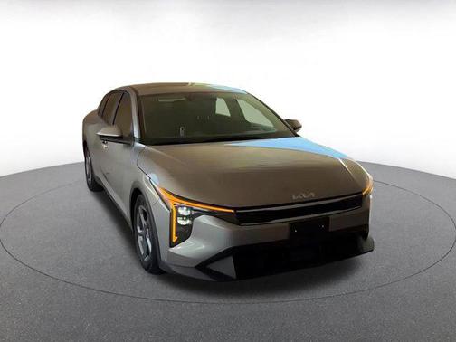 Steel Gray 2025 Kia K4 LXS