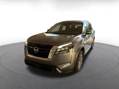 2025 Nissan Pathfinder SV FWD
