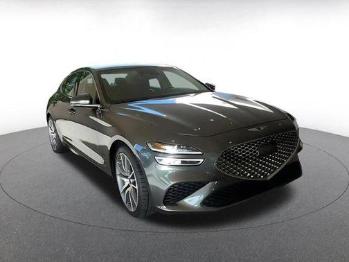 2025 Genesis G70 2.5T RWD