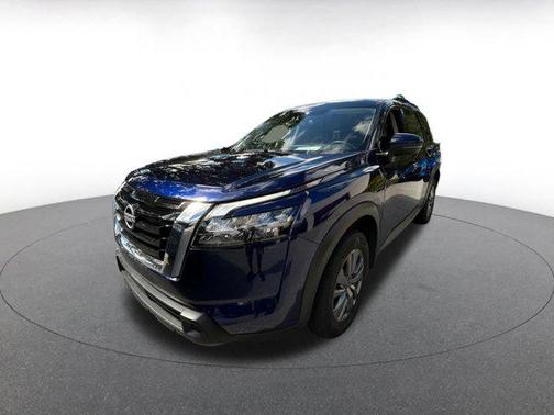 2025 Nissan Pathfinder SV 4WD