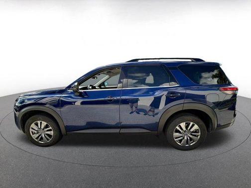 2025 Nissan Pathfinder SV 4WD