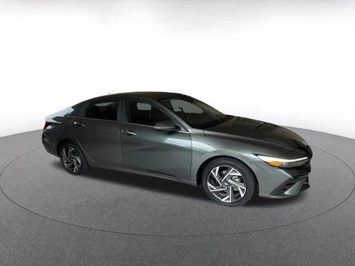 2025 Hyundai ELANTRA HEV Limited