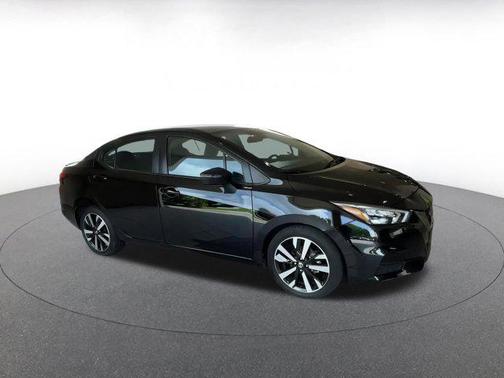 2022 Nissan Versa 1.6 S
