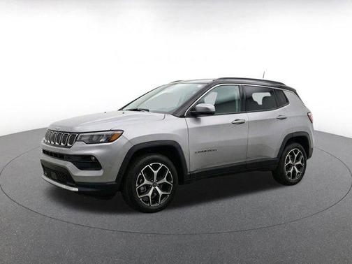 Silver Zynith Metallic Clearcoat 2025 Jeep Compass Limited