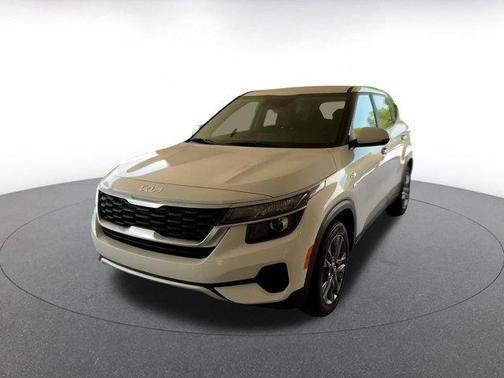 2023 Kia Seltos LX