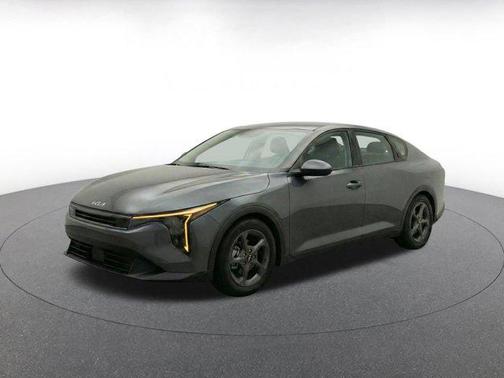 Interstellar Gray 2025 Kia K4 LXS