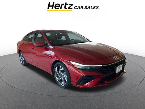 2025 Hyundai ELANTRA SEL