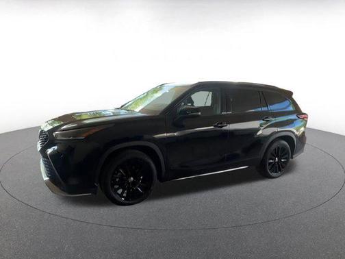 2024 Toyota Highlander XSE