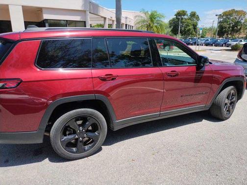 2022 Jeep Grand Cherokee Limited X