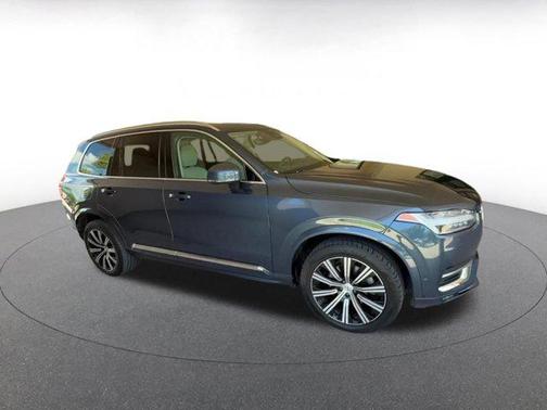 2023 Volvo XC90 B6 Plus 7-Seater