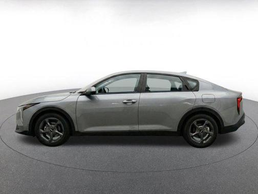 Interstellar Gray 2025 Kia K4 LXS