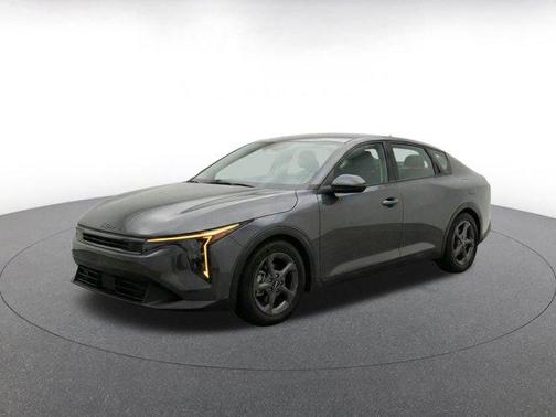 Interstellar Gray 2025 Kia K4 LXS