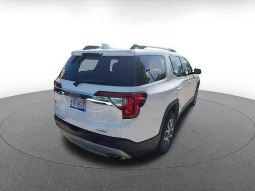 2023 GMC Acadia AWD SLT