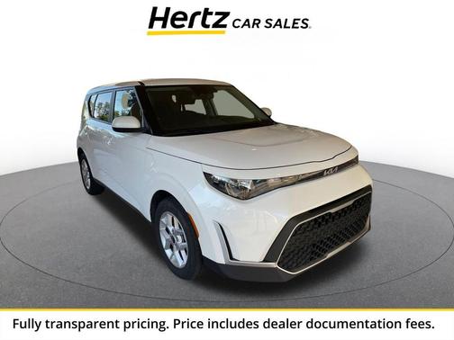 Snow White Pearl 2025 Kia Soul LX