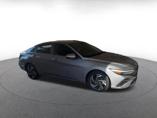 2025 Hyundai ELANTRA HEV Limited