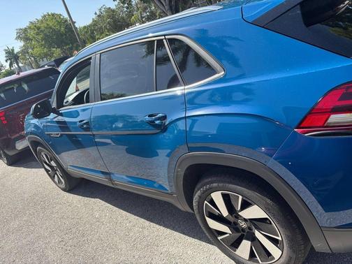 mountain lake blue metallic 2026 Volkswagen Atlas Cross Sport 2.0T SE w/Technology 4MOTION