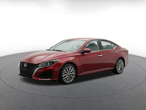 Garnet Pearl Metallic 2025 Nissan Altima SV FWD