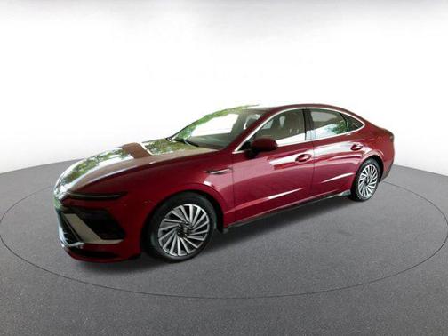 2024 Hyundai SONATA Hybrid SE