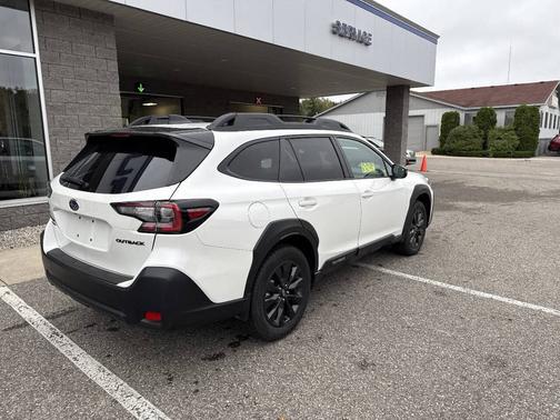 2025 Subaru Outback Onyx Edition AWD 4dr Crossover