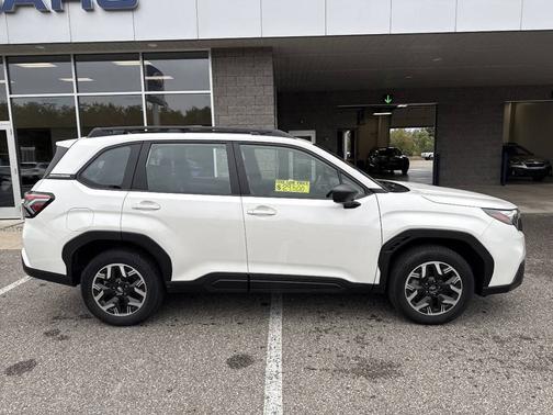 2025 Subaru Forester Base AWD 4dr Crossover
