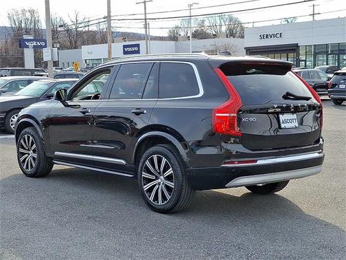 2022 Volvo XC90 T6 Inscription