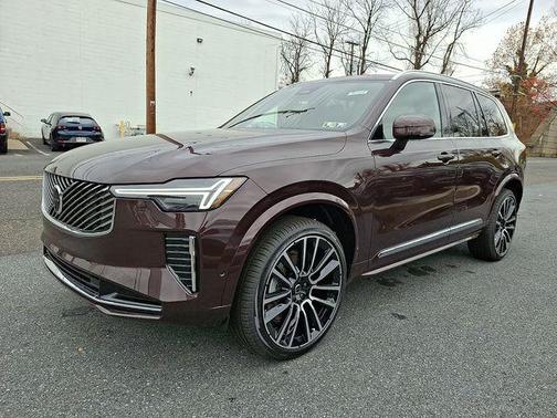 2026 Volvo XC90 B6 Plus 7-Seater