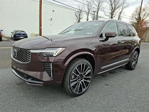 2026 Volvo XC90 B6 Plus 7-Seater