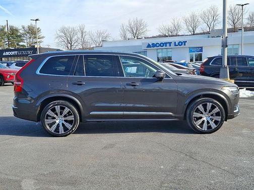 2023 Volvo XC90 B6 Ultimate 6-Seater