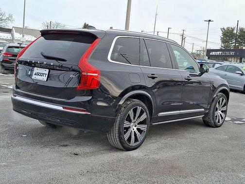 2023 Volvo XC90 B6 Ultimate 7-Seater