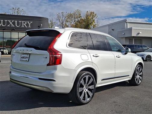 2022 Volvo XC90 T6 Inscription