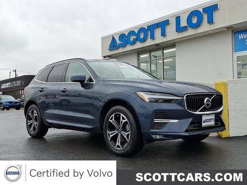 2022 Volvo XC60 B5 AWD Momentum