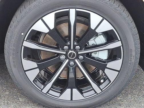 2026 Volvo XC60 Plug-In Hybrid T8 Plus