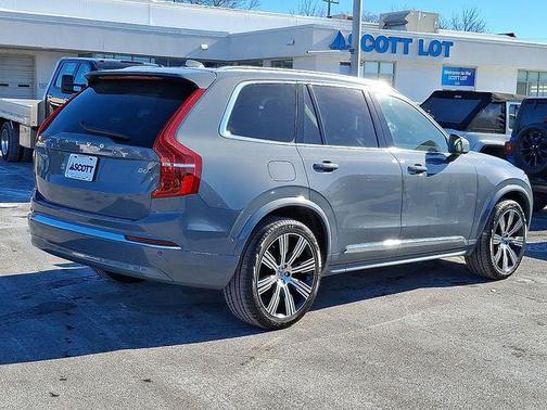 2023 Volvo XC90 B6 Ultimate 7-Seater