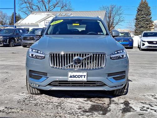 2023 Volvo XC90 B6 Ultimate 7-Seater