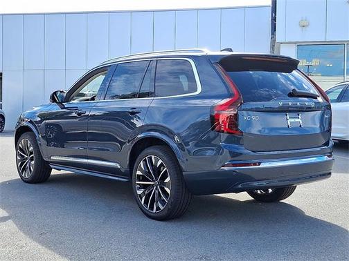 2026 Volvo XC90 B6 Ultra 7-Seater