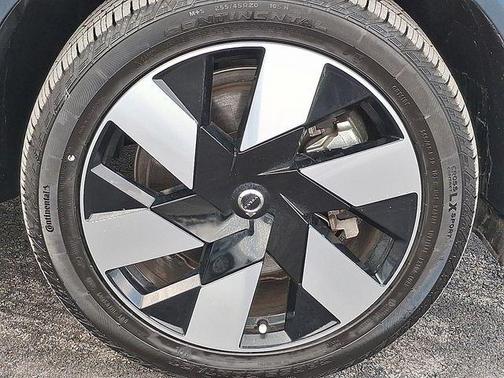 Denim Blue Metallic 2025 Volvo XC60 Plug-In Hybrid Plus, T8 AWD Electric/Gasoline, Dark