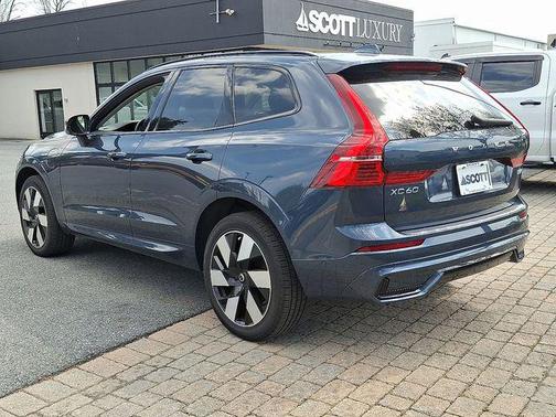 Denim Blue Metallic 2025 Volvo XC60 Plug-In Hybrid Plus, T8 AWD Electric/Gasoline, Dark