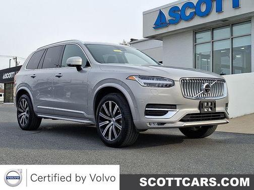 2024 Volvo XC90 B5 Plus Bright Theme