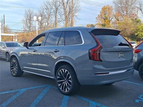 2026 Volvo XC90 B6 Ultra 7-Seater