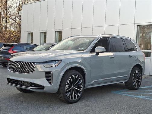 2026 Volvo XC90 B6 Ultra 7-Seater