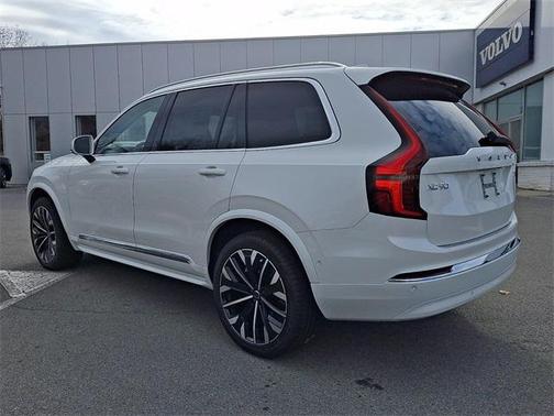 2026 Volvo XC90 B6 Ultra 7-Seater