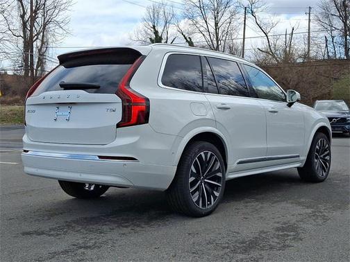 2025 Volvo XC90 Plug-In Hybrid T8 Plus 7-Seater