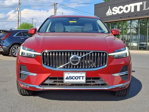 2022 Volvo XC60 B5 AWD Inscription