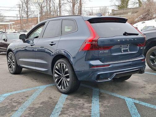 2026 Volvo XC60 B5 Ultra
