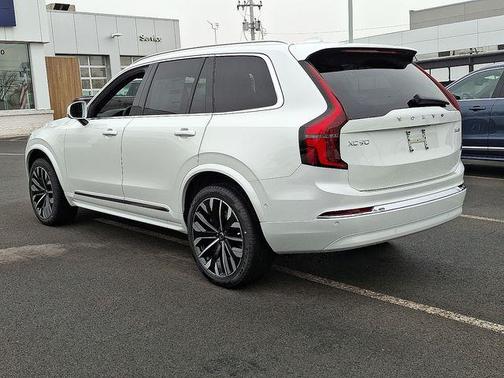 2026 Volvo XC90 Plus, B6 AWD Gas (mild hybrid), Gasoline, Bright, 7 Seats